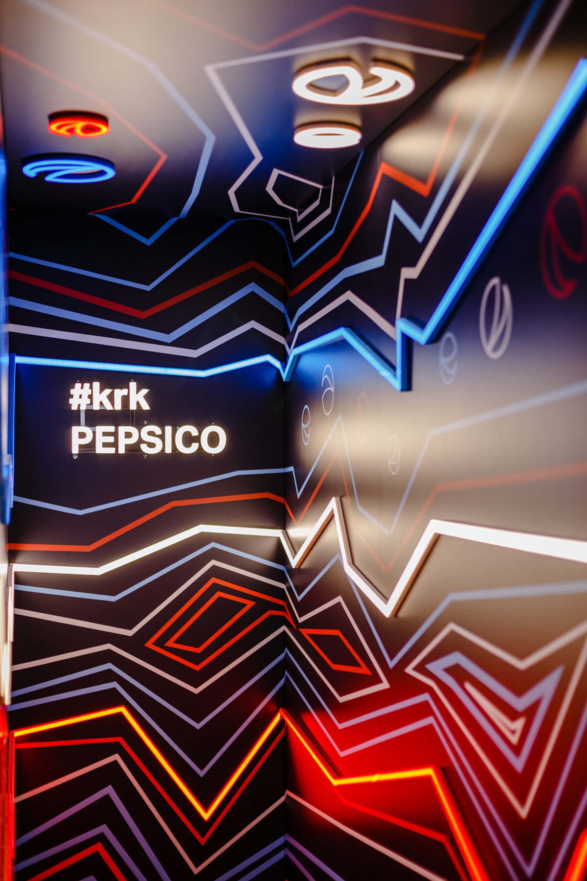 PepsiCo百事可乐克拉科夫总部：最最适合Instagram拍照的办公环境