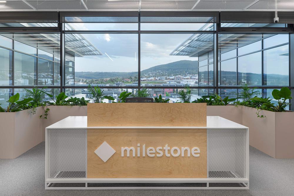 Milestone索菲亚办公室：精致工业美学风